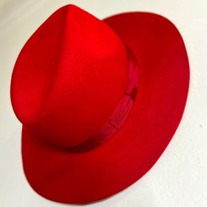 Lack of Color hat- Fedora style. Medium size, tomato red.